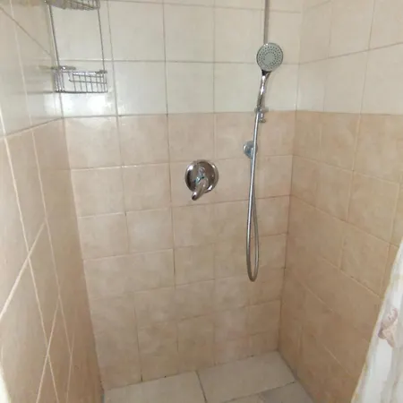 Casa de Férias Giaster 2 *